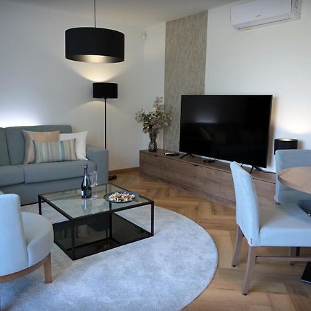 Apartman Golfballs Sajdikove Humence Ngoại thất bức ảnh